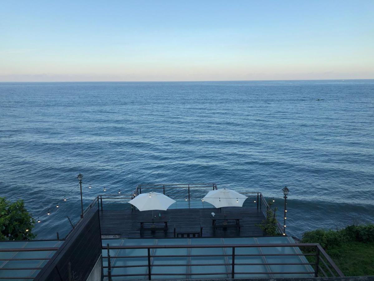 Beach Shoes Villa Yanliau Екстериор снимка