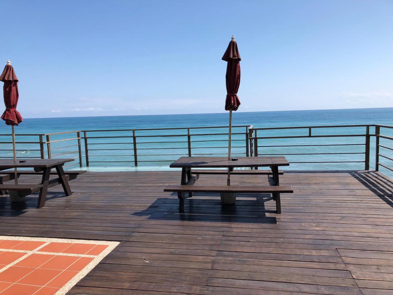 Beach Shoes Villa Yanliau Екстериор снимка